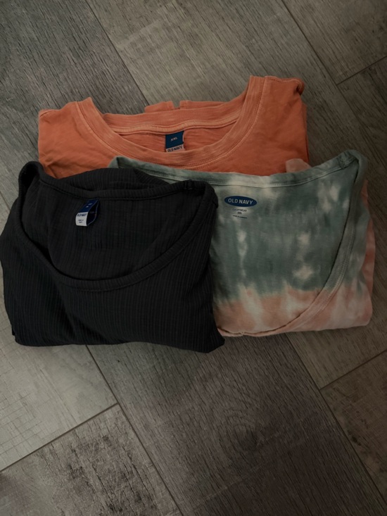 Old Navy Tops - Set of 3 Old Navy Short Sleeve Tee Trio - Coral, Black, Green Tie-Dye